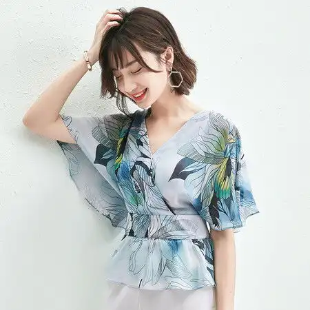施悦名2019夏季潮流精品女装时尚v字领荷叶边短袖印花雪纺衫仙女上衣女a