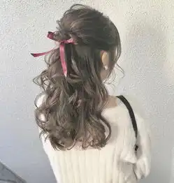 这3款发型,今夏很流行衬得脸蛋更精致