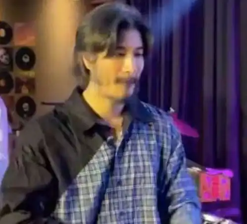 王力宏45岁生日晒狂野照够吸睛
