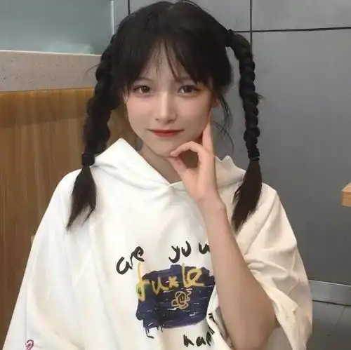 甜美软妹主播艺名你笑起来真好看
