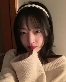 泫雅和雪莉都在放飞自我,为啥一个饱受赞赏,另一个却备受苛责