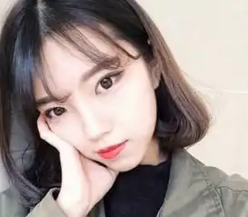 00后女生尽量不要有这3种行为,尤其最后1件,小心眼睛会变丑