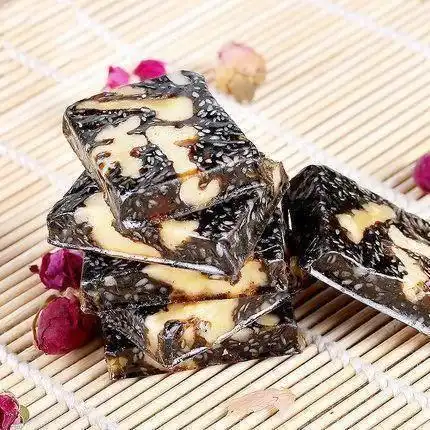 月经量少的女人,少吃3类食物,多吃这9物,帮你活血通经防闭经