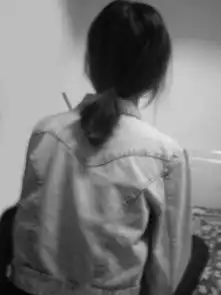 我喜欢背影看起来很美的女子