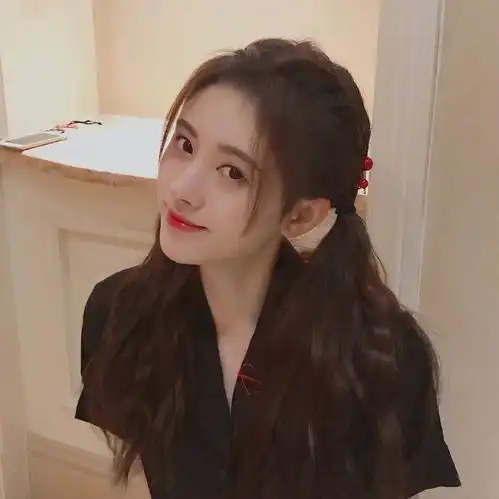 潮流范丨鞠婧祎吴宣仪风格pk,甜酷系少女花落谁家