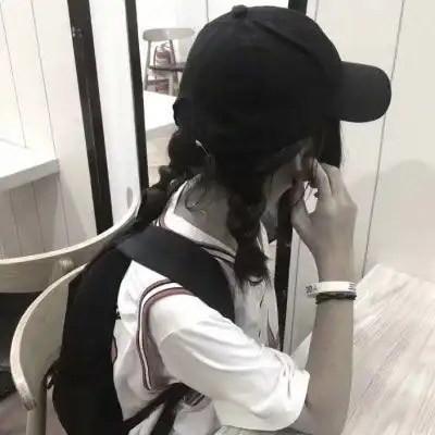 女生头像侧脸可爱高数真是越来越听不懂