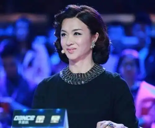 金星儿子被嘲笑,你妈以前是男人,儿子霸气回应让她倍感骄傲