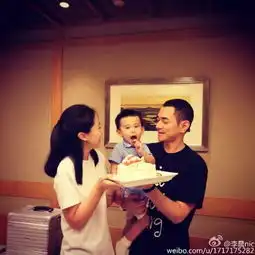 主持人李晨与女模约炮有老婆将女炮友当贼防