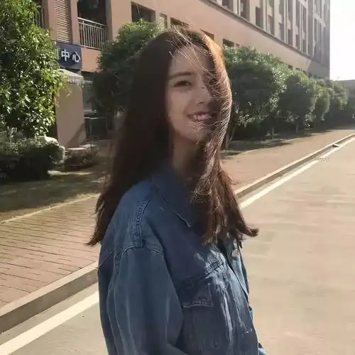 别犹豫,说爱他