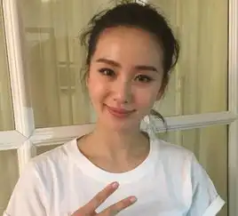 这个圆脸婴儿肥的少女居然是刘诗诗