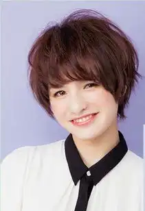 2016圆脸流行什么发型甜美淑女圆脸短发气质更佳