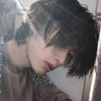 林曦男头你我之间万水千山