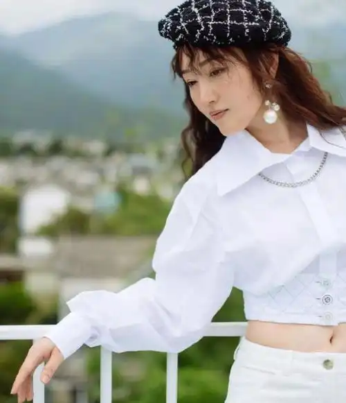 47岁杨钰莹为什么嫁不出去看完这些照片后一般人确实不敢娶