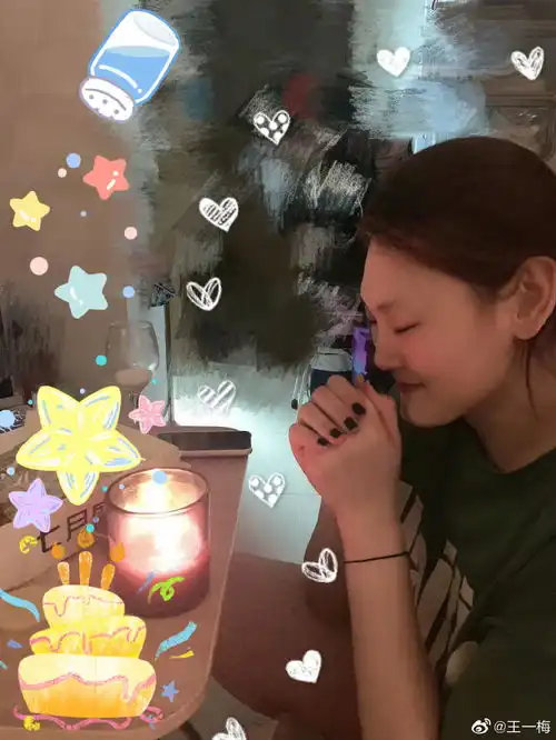 王一梅庆生闭眼许愿少女心十足黑色指甲抢镜,遗憾没拿世界冠军