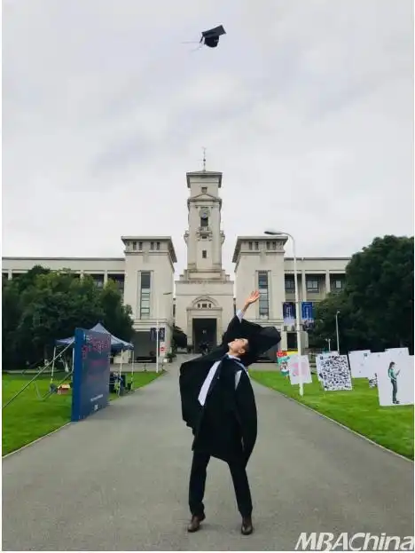 宁波诺丁汉大学沈俊成出道即c位