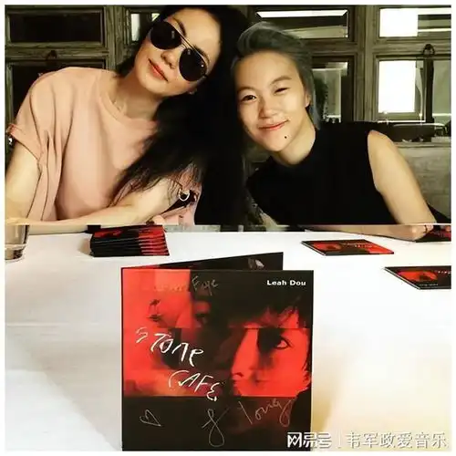 王菲窦唯女儿27岁首演电视剧跨界转型的华丽蜕变