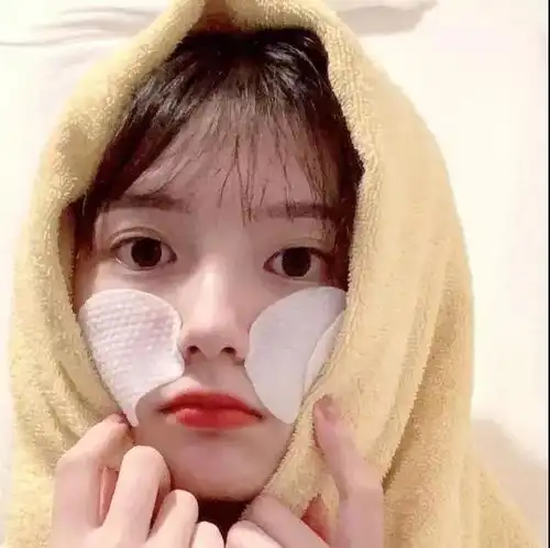 女生头像我们以后在一起,你负责宠我,我负责可爱