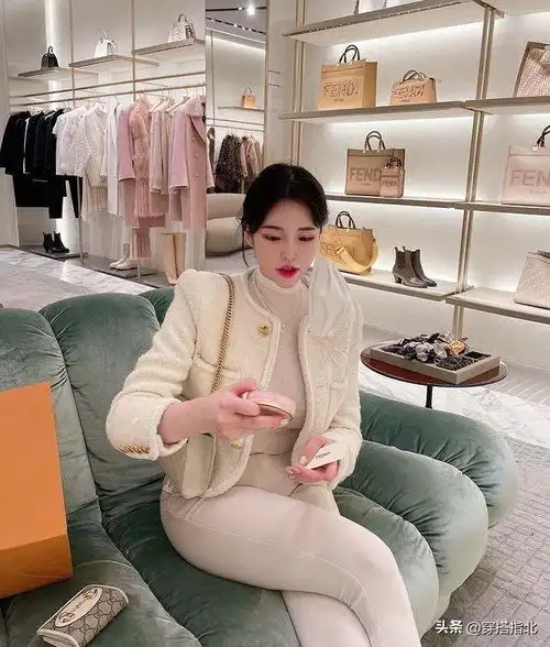 微胖界第一大长腿ins美女xoyeonee温柔灿烂的笑容能感染全世界