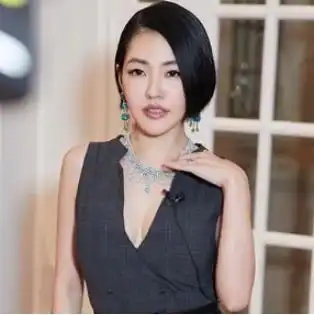 坚持留短发的12位女星,美出12种风格,总有一位能征服你