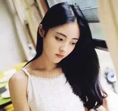 两个人在一起,男人越是喜欢主动和你聊这三件事情,他越是爱你