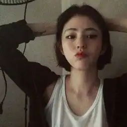 高清女生yy头像霸气却有点甜2018独一无二好看短发妹头像