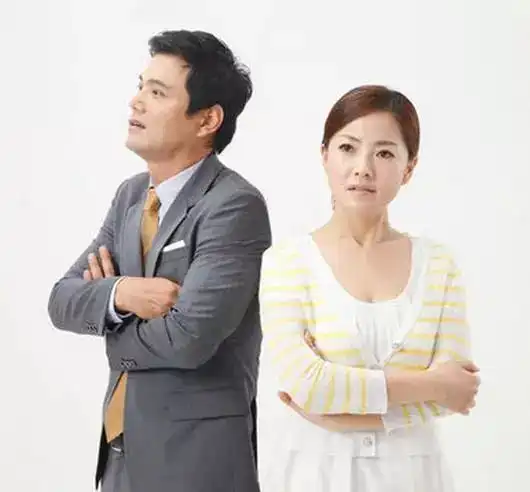 如不是生活所迫,离婚女人尽量别再婚,男人找你主要为这两件事