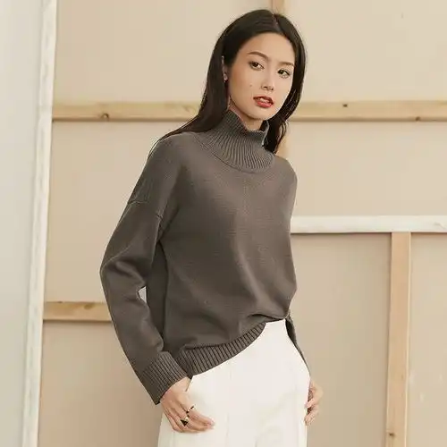 时尚新款针织衫,减龄显瘦,尽显女性的柔软美