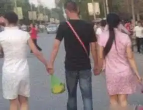 工厂男女比例不协调,男的在里面太幸福了