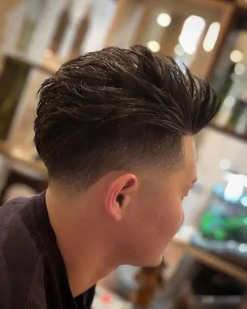 飞机烫发型男今日头条