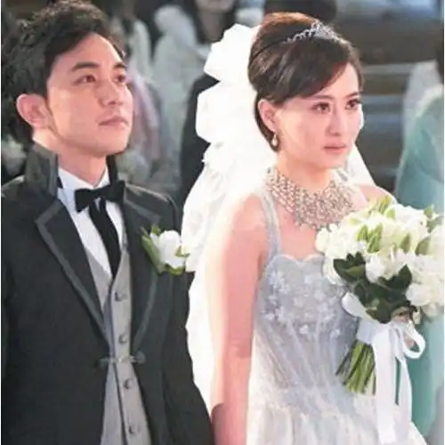 最美琼女郎陈德容,丁克8年45岁离婚,如今依然相信爱情