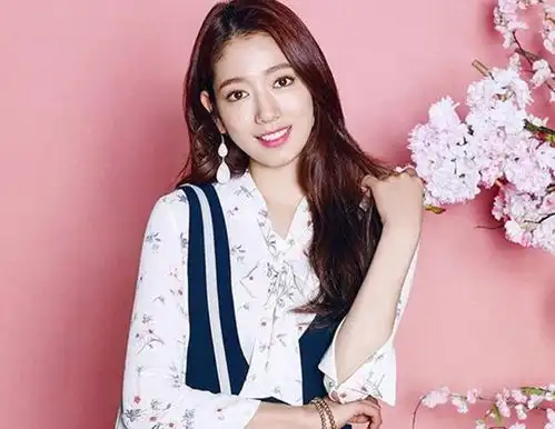 什么样的女人才能成为美丽与魅力的化身