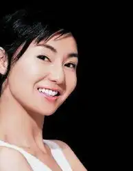 化妆师揭底女星真容张曼玉一脸褐色的雀斑