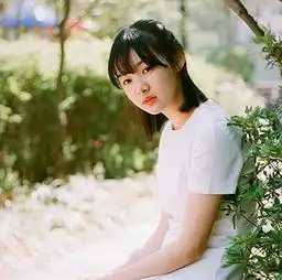 矮个子圆脸女生发型圆脸矮个子发型图片