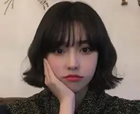 有这几个特征的女生不适合剪短发,显丑还显脸大,长发效果更好