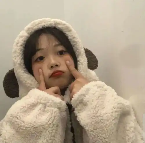 小众可爱女生头像03