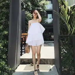 爱玩水的日系少女夏季写真,最后一张有彩蛋