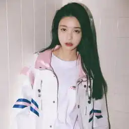 女生说去洗澡了,直男千万不要回哦,用这3种教科书式回