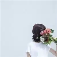 情侣背影头像女生长头发我也好怕时间说真话,到最后都变成笑话