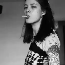 这个只有58个粉丝的花臂姑娘,满足了男人所有幻想