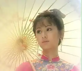 一把油纸伞,伞下一美人古装剧中撑伞调情的男男女女们
