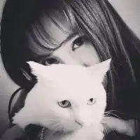 好看的女生头像最好黑白的,