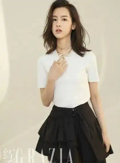 最美校花陈都灵
