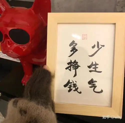 怎么样才能引起男生的注意呢