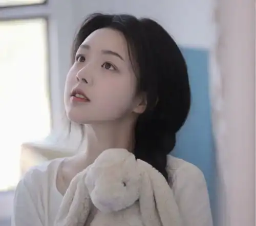 真人女生头像你是我三十九度的风,风一般的梦