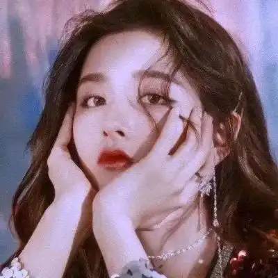 女生头像找来了米卡的头像
