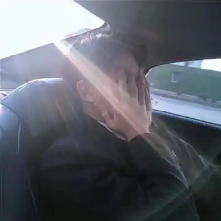 颓废的男生qq头像图片,女生为什么喜欢颓废的男生