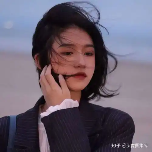 有哪些小众超好看的女生头像
