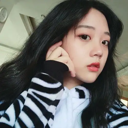 有长得漂亮的单眼皮女生或者男生吗