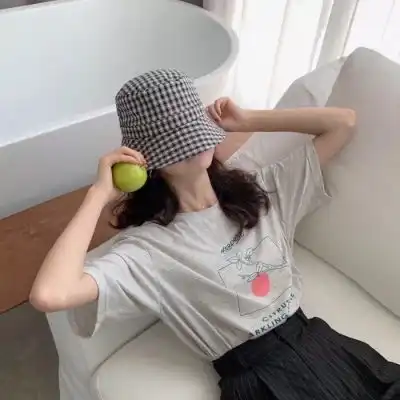 精选优质社会女头像,全身好看的美女自拍照片