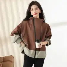 冲锋衣女春秋新款潮牌外套防风宽松拼色休闲上衣小个子